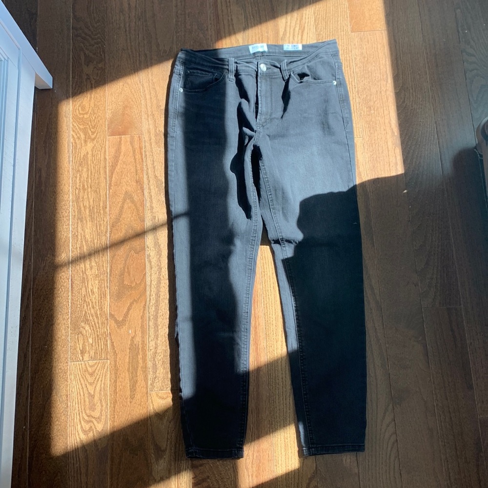 Black Jeans